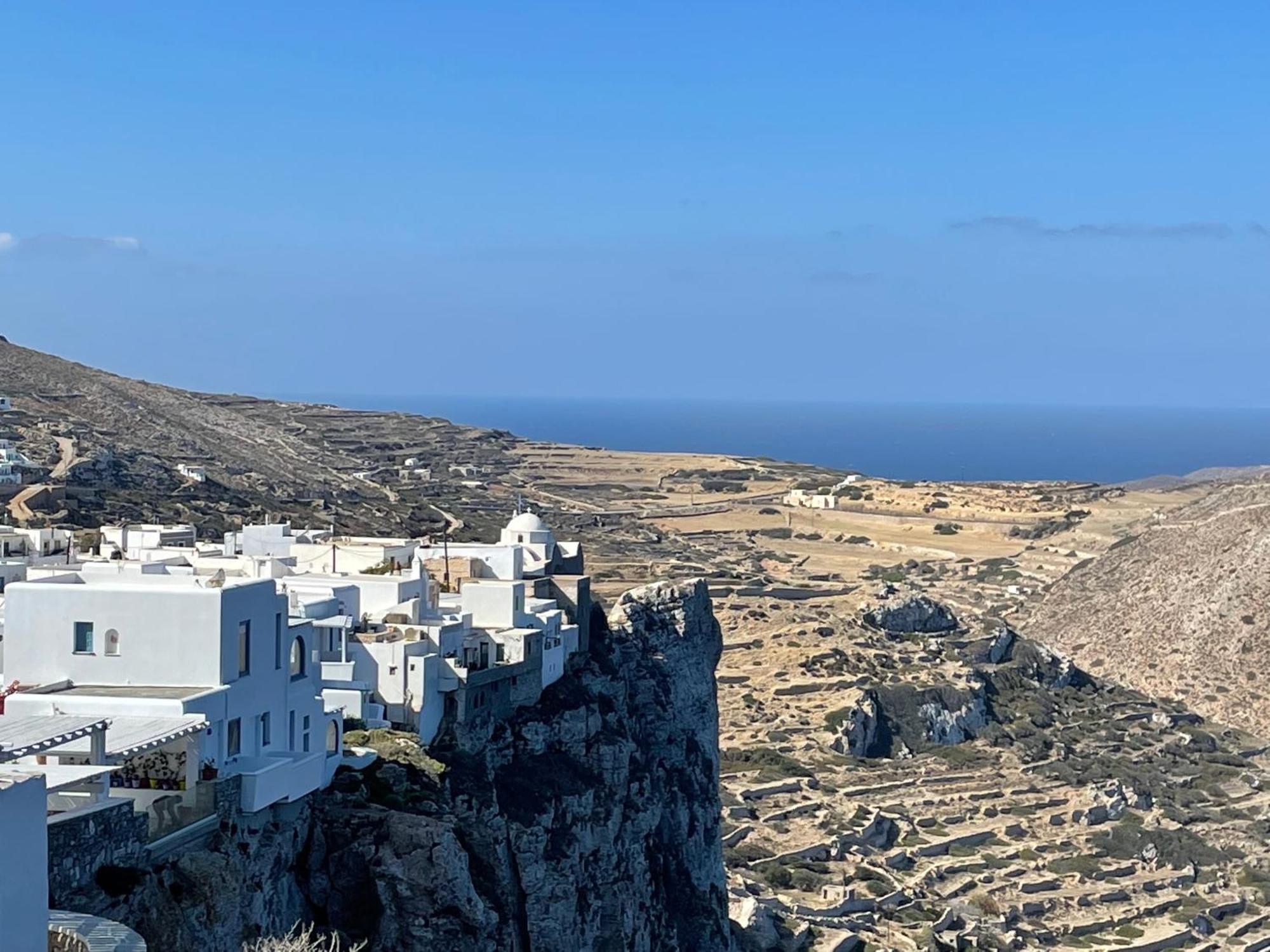Folegandros-Cliffhouse Villa ภายนอก รูปภาพ
