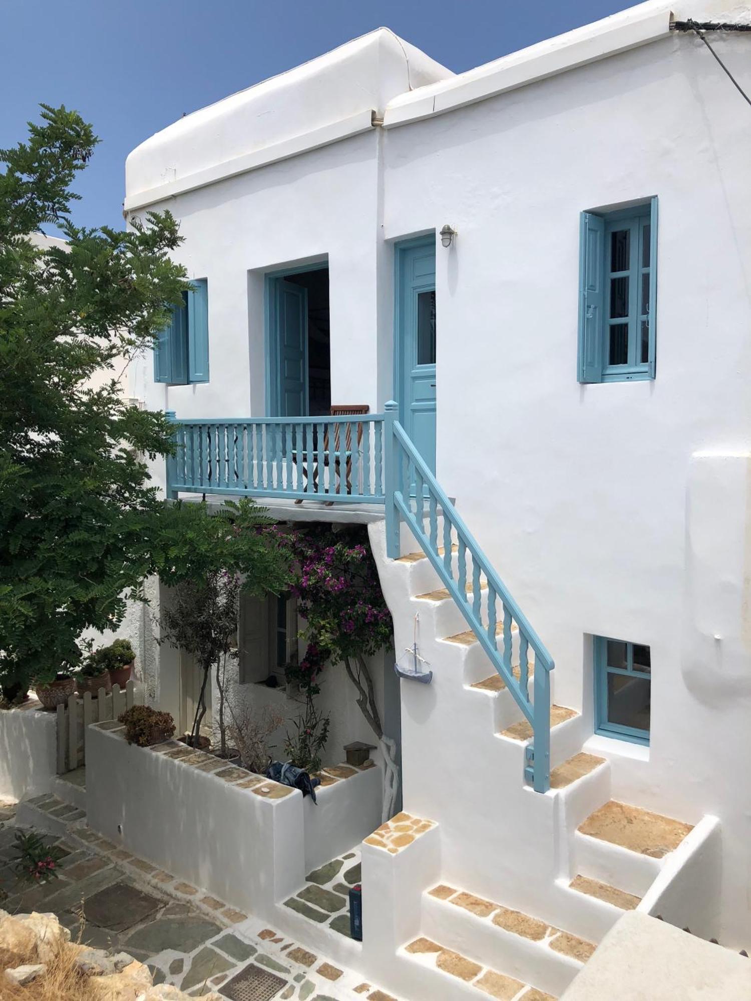 Folegandros-Cliffhouse Villa ภายนอก รูปภาพ
