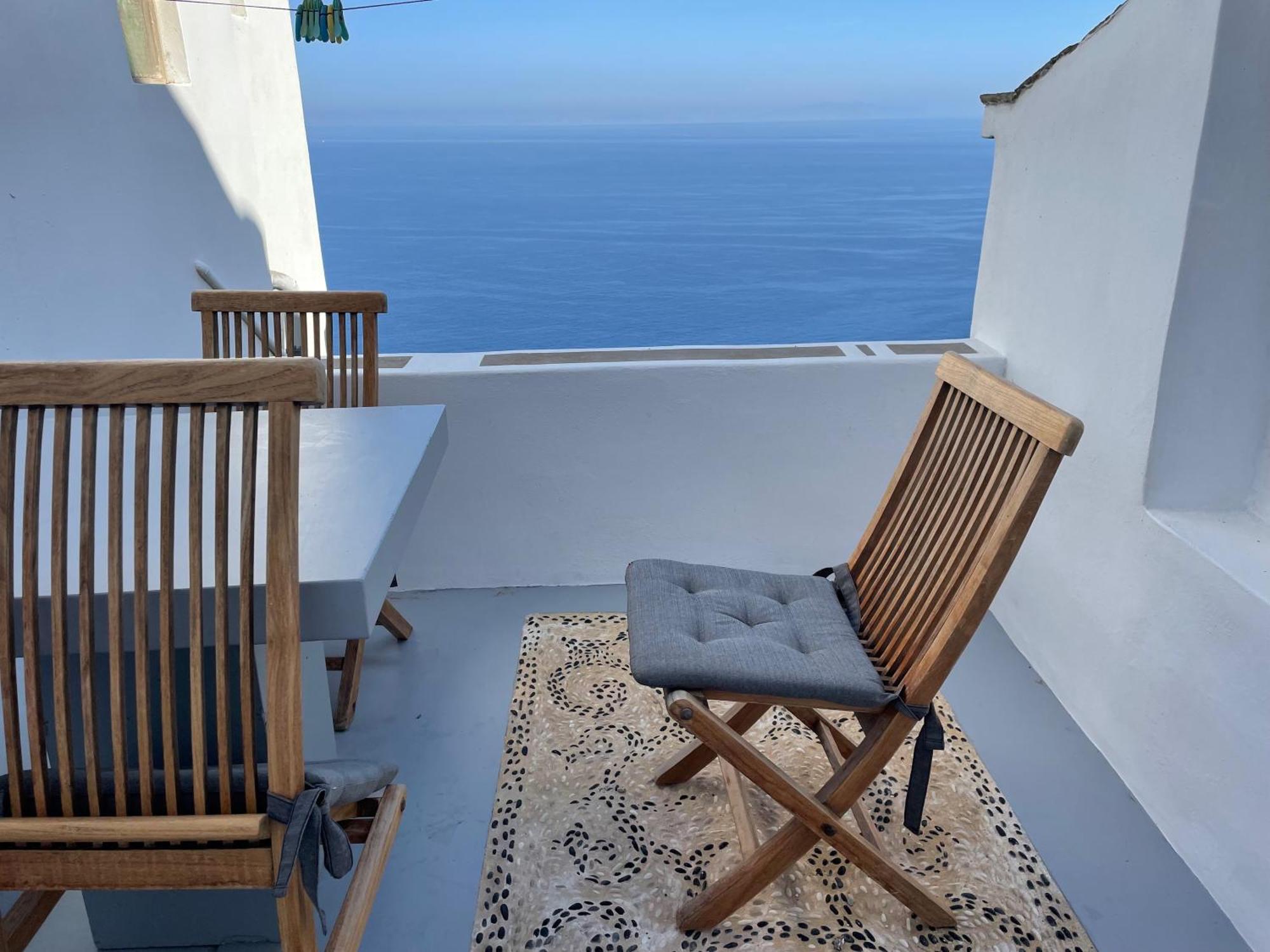 Folegandros-Cliffhouse Villa ภายนอก รูปภาพ