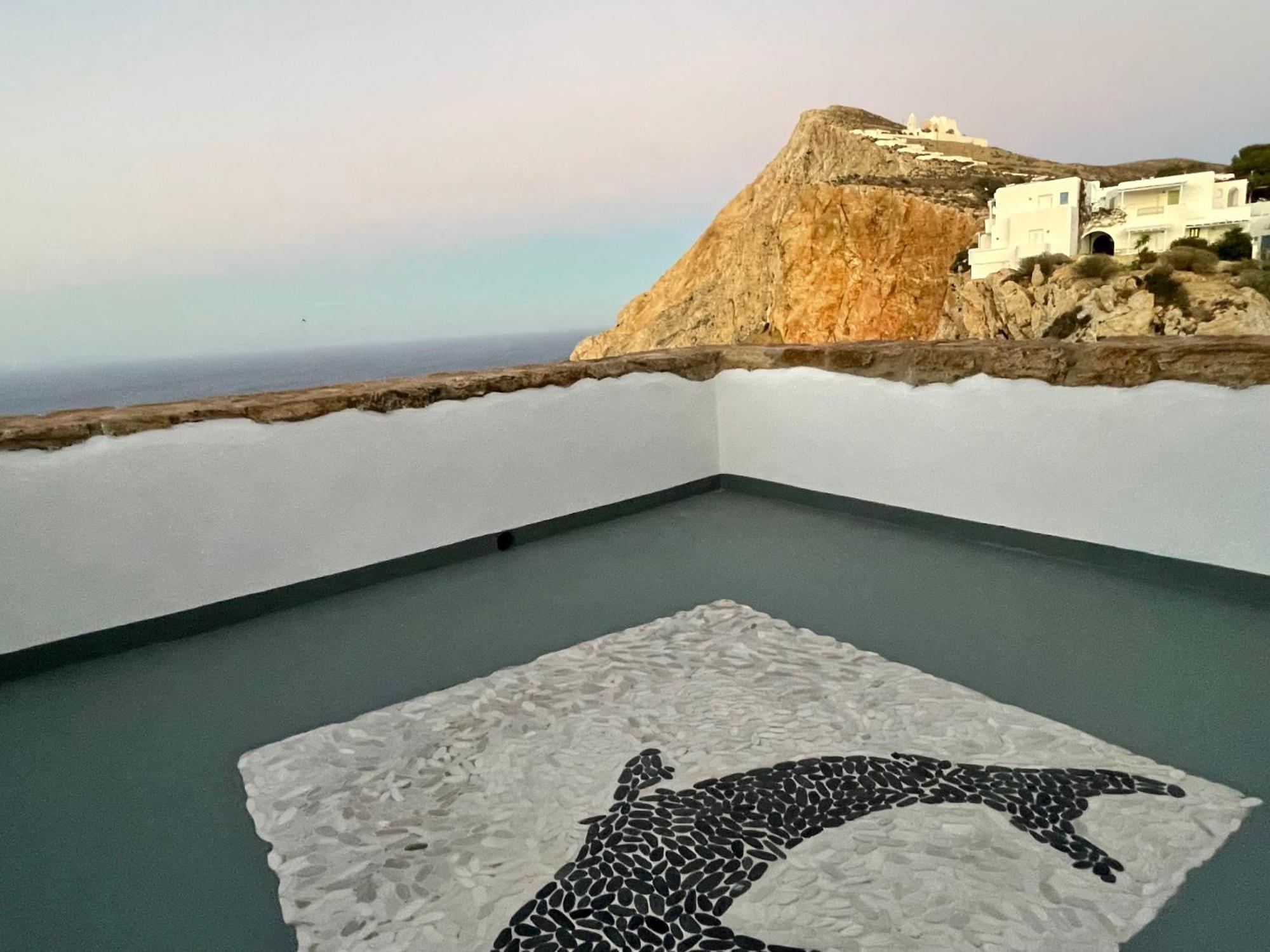 Folegandros-Cliffhouse Villa ภายนอก รูปภาพ